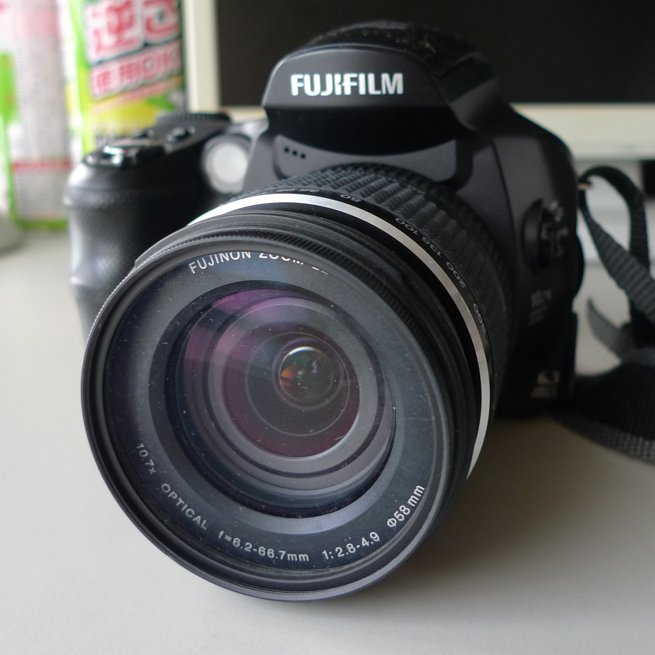 FinePix S6000fd