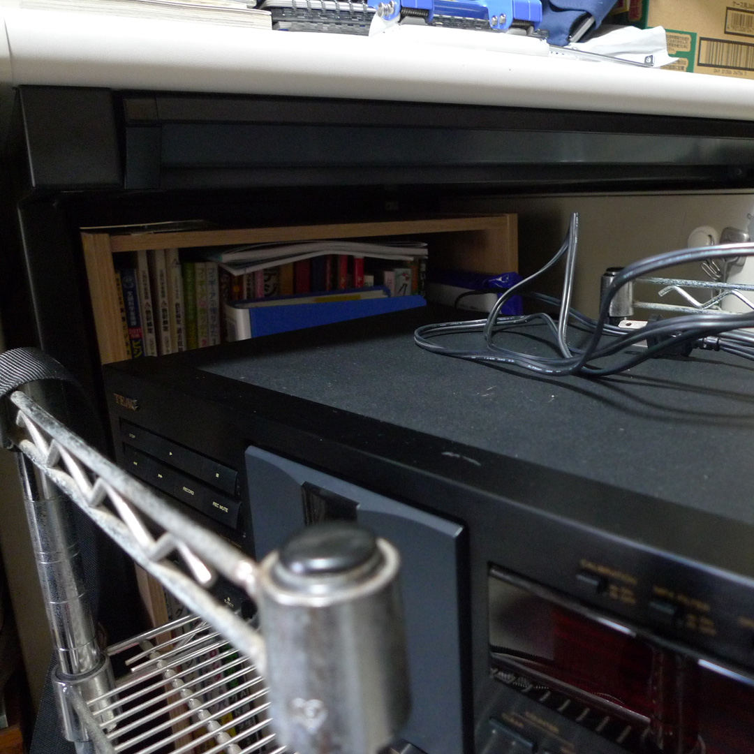 上部のクリアランス